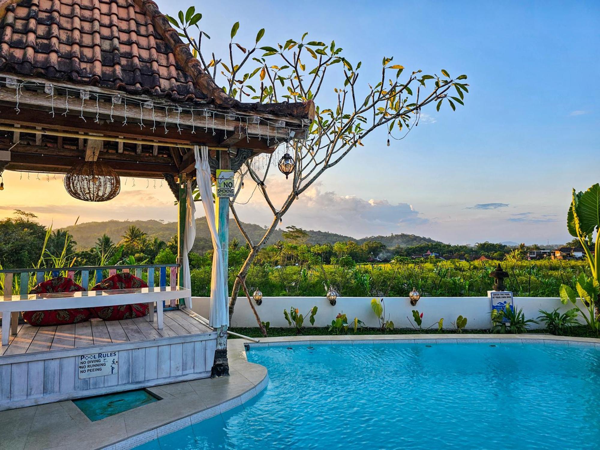 Janur Bungalow Magelang Buitenkant foto