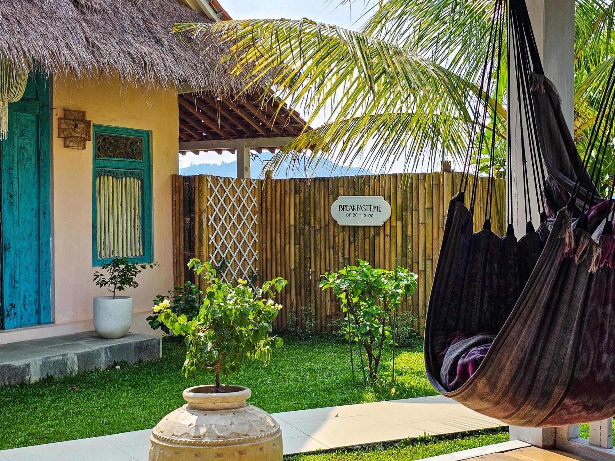 Janur Bungalow Magelang Kamer foto